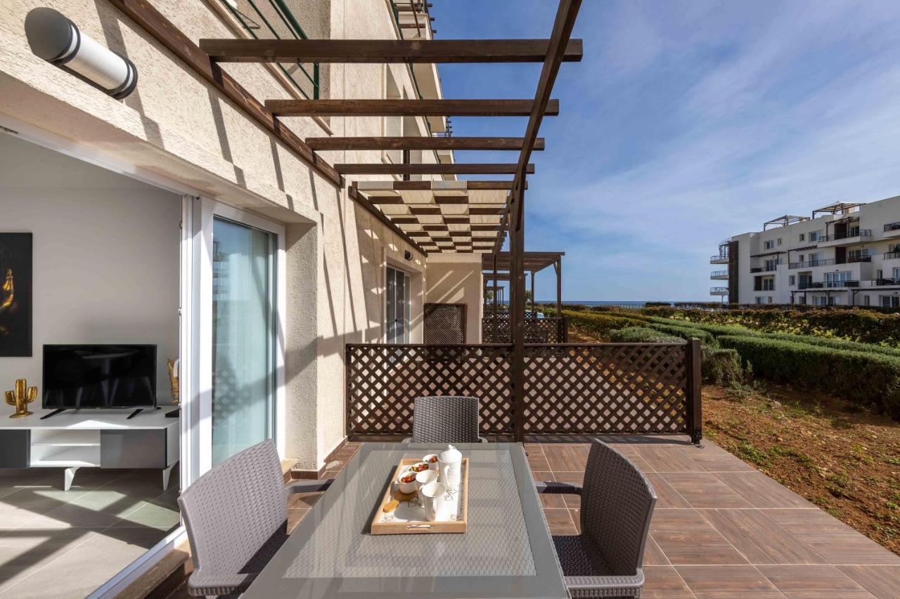 Thalassa Beach Resort & Spa Retreat Vokolidha Exterior foto